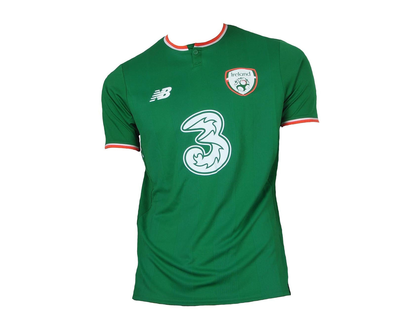Irland Trikot Home 2017/18 Nationalmannschaft – Grünes Heimtrikot von New Balance mit Verbandswappen als Angebot günstig kaufen