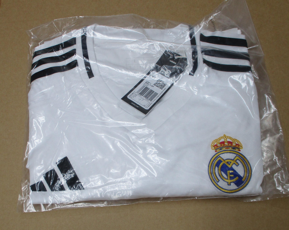 Real Madrid Trikot Home 2024/25 Adidas weiß mit gesticktem Wappen neu mit Etikett – HOS-Trikots. Originalverpackung.