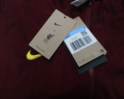 FC Liverpool Essential Windrunner Oversize Damen Jacke Nike Gr.M