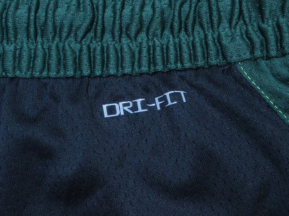 Boston Celtics Basketball Shorts Swingman Nike Gr. M