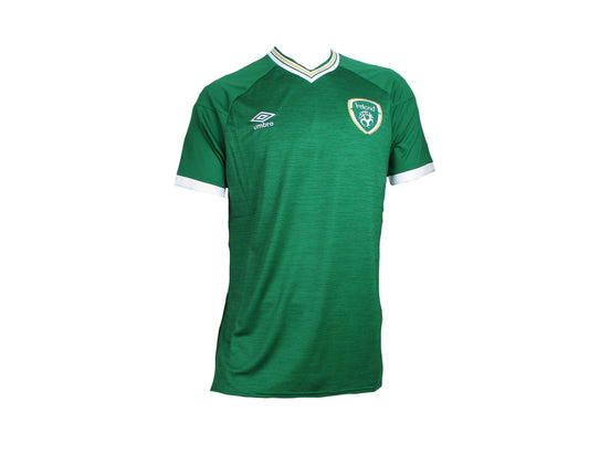 Irland Trikot Home 2020/22 Kinder Umbro – grünes Heimtrikot der irischen Nationalmannschaft mit eingesticktem Wappen