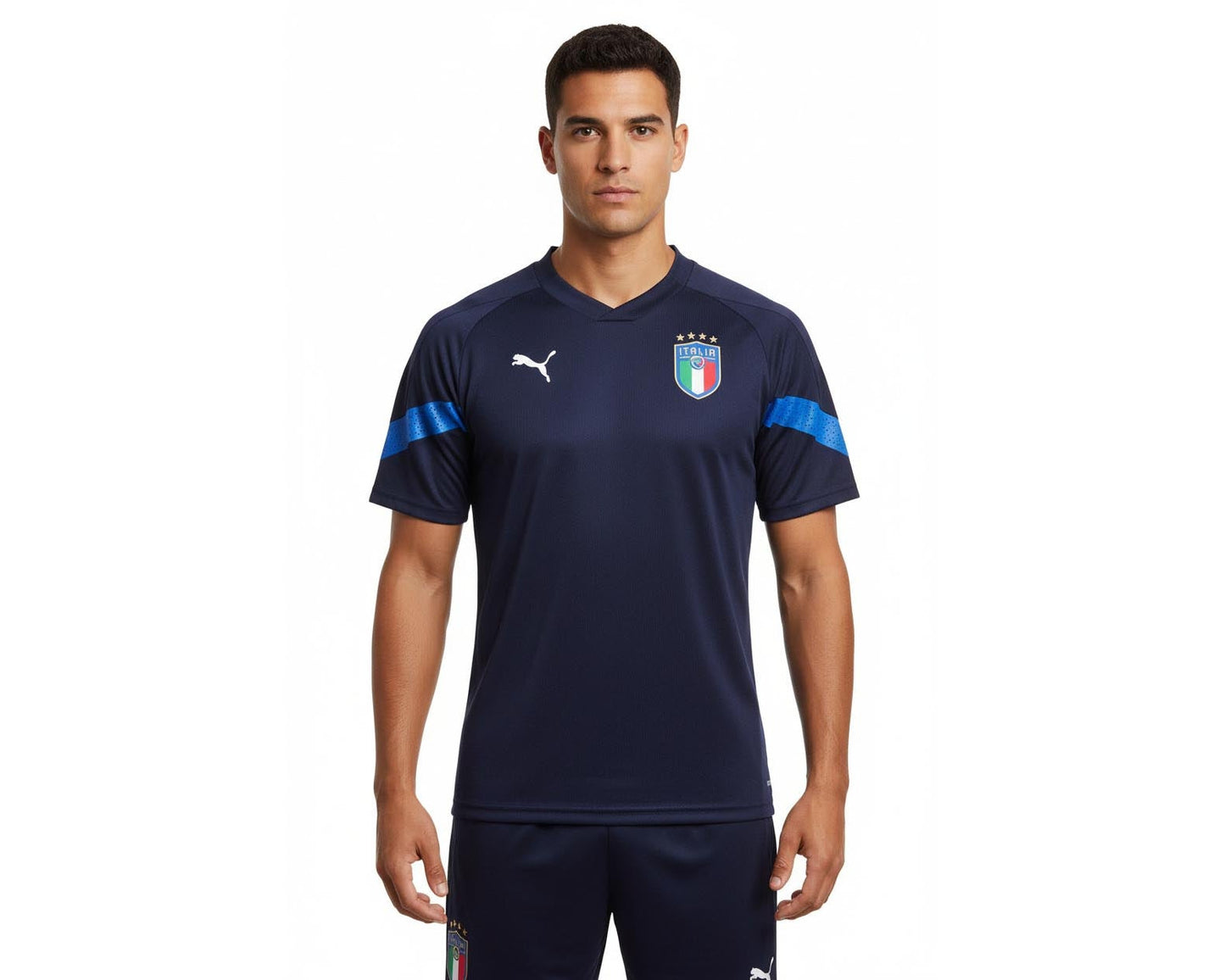 Italien Trainingstrikot Coach 2022/23 von Puma in Slim Fit – originales Herrentrikot der italienischen Fußballnationalmannschaft