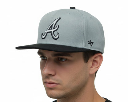 Atlanta Braves MLB Snapback Cap Riverside Captain ’47 Brand mit eingesticktem Teamlogo