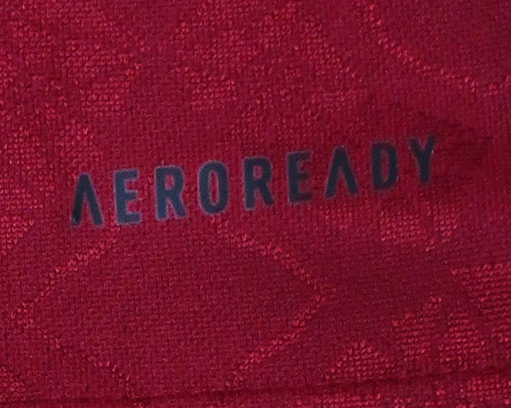 Offizielles Adidas FC Bayern München Jubiläumstrikot für Kinder in Weiß und Dunkelrot mit gesticktem Retro-Vereinswappen – Neu mit Etikett. Aeroready Logo.