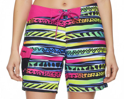 Billabong Board Shorts Damen Nishimon 45 Bermuda Strandshorts mit Tasche Polyester. Model Hüfte.