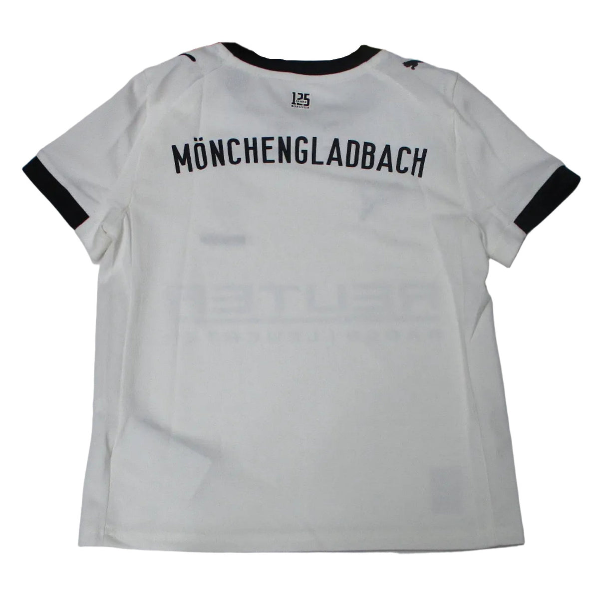 Offizielles Puma Borussia Mönchengladbach Heimtrikot der Saison 2025/26 für Kinder in traditionellem Weiß mit grünen und schwarzen Akzenten sowie eingesticktem Vereinswappen – Neu mit Etikett. Rückseite.
