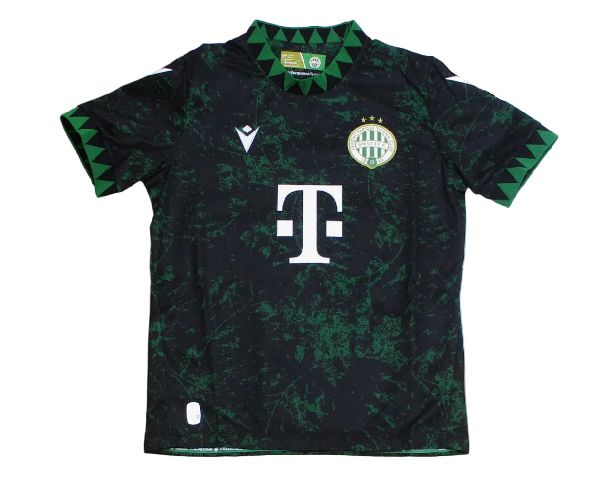 Schwarz-Grünes Ferencváros Budapest Awaytrikot 2024 2025 in Kindergröße von Macron mit gesticktem Vereinswappen – Vorderansicht.