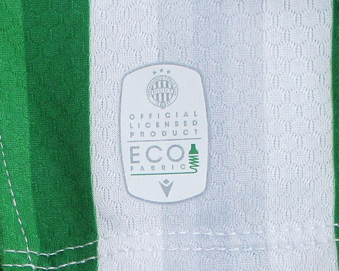 Grün-weiß gestreiftes Ferencváros Budapest Heimtrikot 2024 2025 in Kindergröße von Macron mit gesticktem Vereinswappen – Authentic Logo