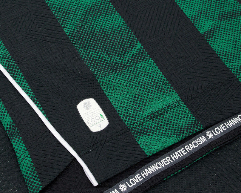 Hannover 96 Trikot Away 2026 2027 Macron Herren rot geprägte Wahrzeichen Eco Softlock neu mit Etikett. Eco Logo.