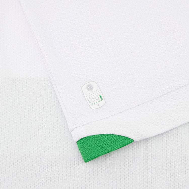 Hannover 96 Trikot Third 2025/26 Macron Herren – Offizielles Third Fußballtrikot. Eco Brightex-Material. Detailansicht Authentizität Logo.