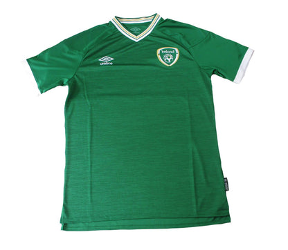 Irland Trikot Home 2020/22 Umbro – grünes Heimtrikot der irischen Nationalmannschaft mit eingesticktem Wappen. Offizielles Trikot in Herrengröße.