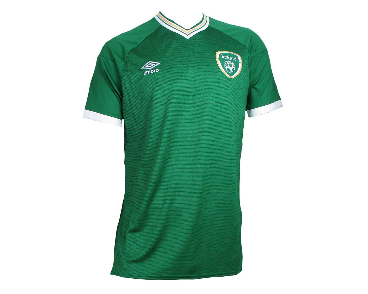 Irland Trikot Home 2020/22 Umbro – grünes Heimtrikot der irischen Nationalmannschaft mit eingesticktem Wappen. Offizielles Trikot in Herrengröße.