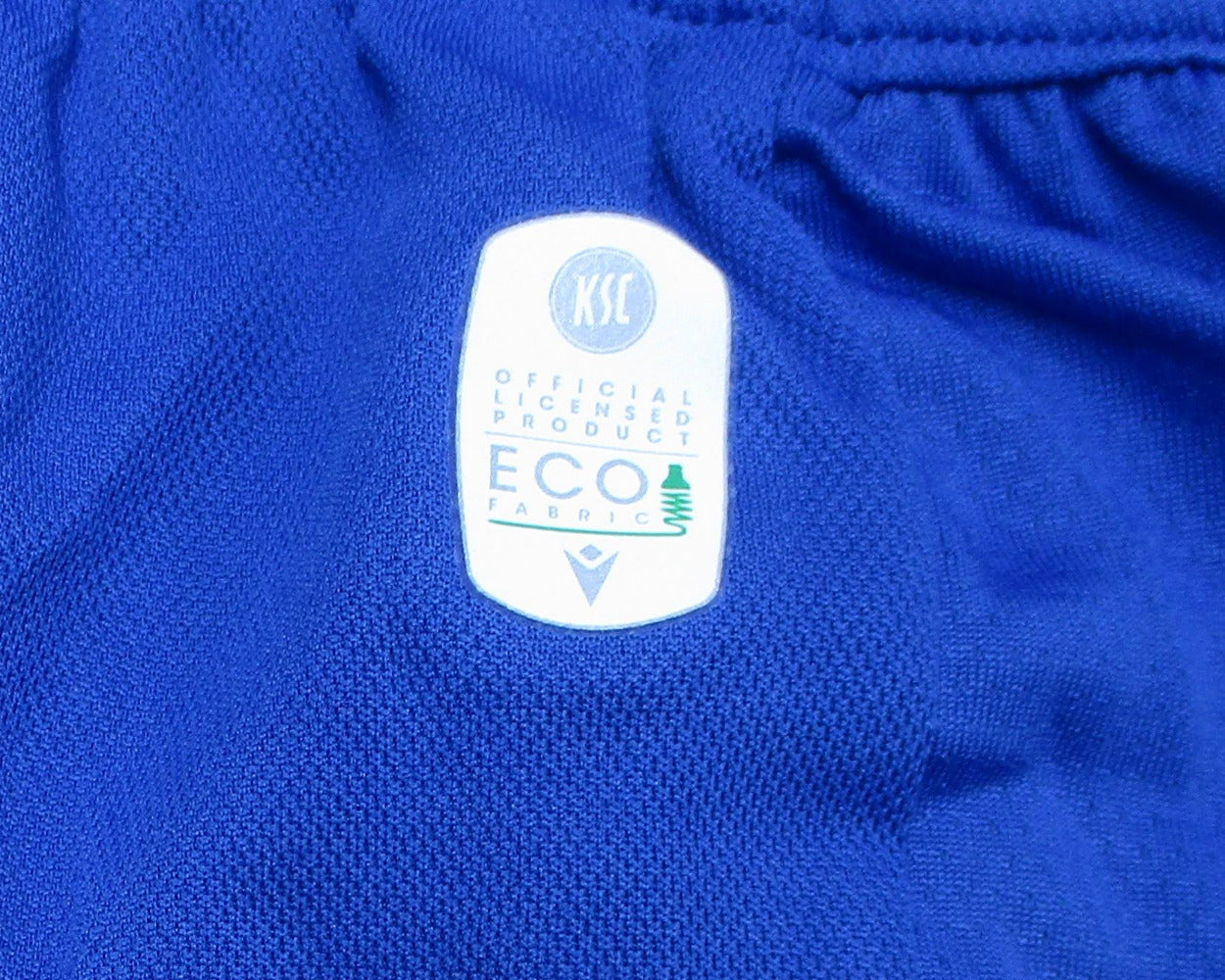 Karlsruher SC Home Shorts 2022/23 Macron Herren mit eingesticktem Wappen. 
