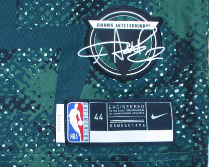 Milwaukee Bucks Giannis Antetokounmpo Select Series Basketball Trikot HJ4065-323 Etikett Saum. Trikot in Herrengröße M von Nike.