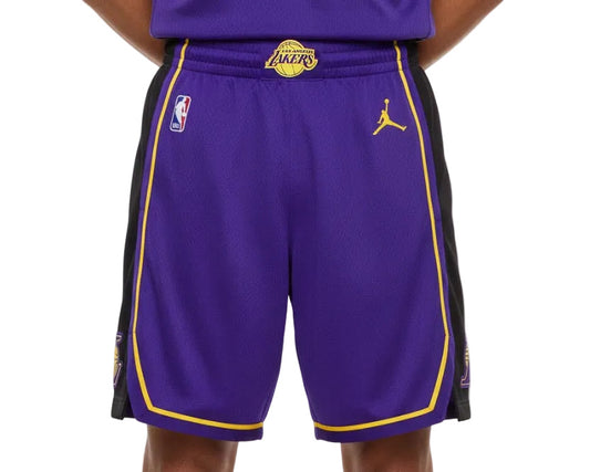 Los Angeles Lakers Swingman Basketball Shorts Nike Air Jordan lila NBA Hose Größe S