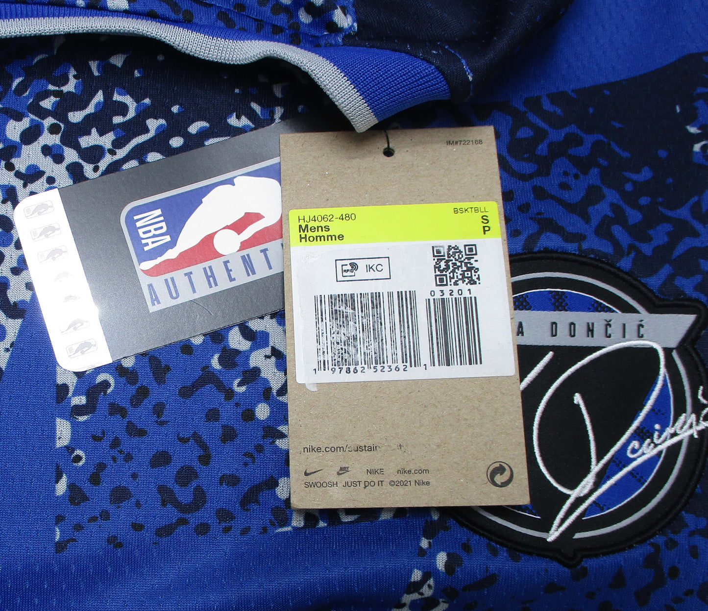 Dallas Mavericks Basketball Trikot Luka Dončić Nike Select Series
