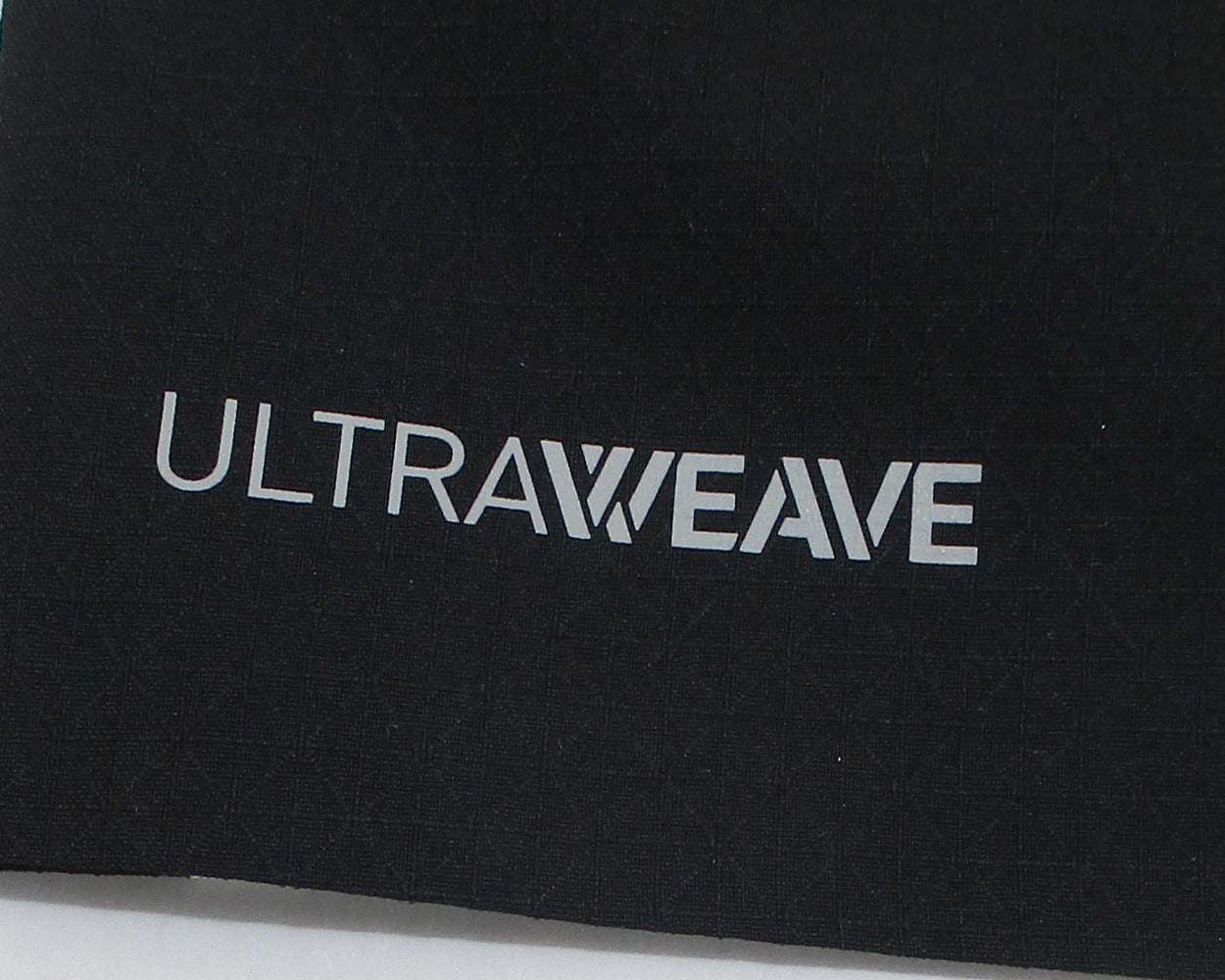 Österreich Nationalmannschaft Player Shorts Away 2022 2023 Puma Schwarz Herren Fußballshorts mit Österreich Wappen Original Neu. Detailansicht Ultraweave Logo.