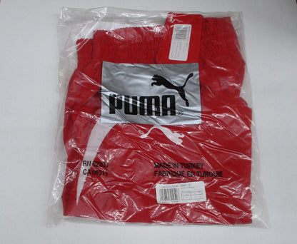 Schweiz Nationalmannschaft Home Shorts 2010 2011 Puma Herren mit gesticktem Schweiz Wappen und Puma Logo neu mit Etiketten. Detailansicht Originalverpackung.